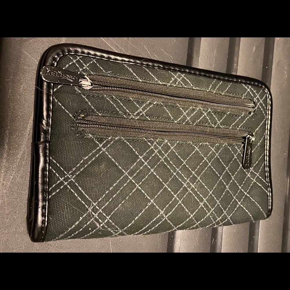 Thirty one wallet